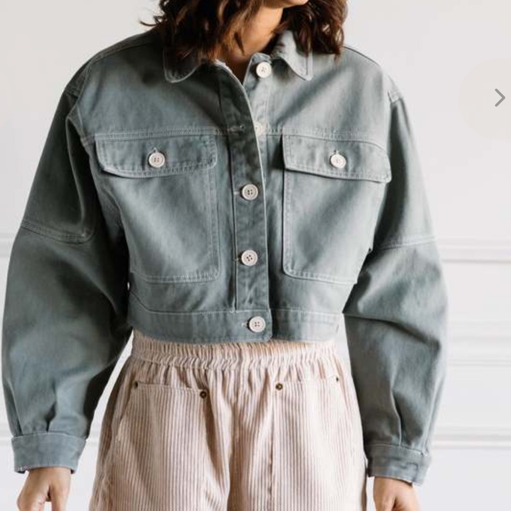 Unpublished woman, jacket size L color mint New without tags
